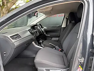 Used 2018 Volkswagen Polo Se - Interior and Exterior details 8