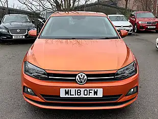 Used 2018 Volkswagen Polo Se Orange - Interior and Exterior details 10