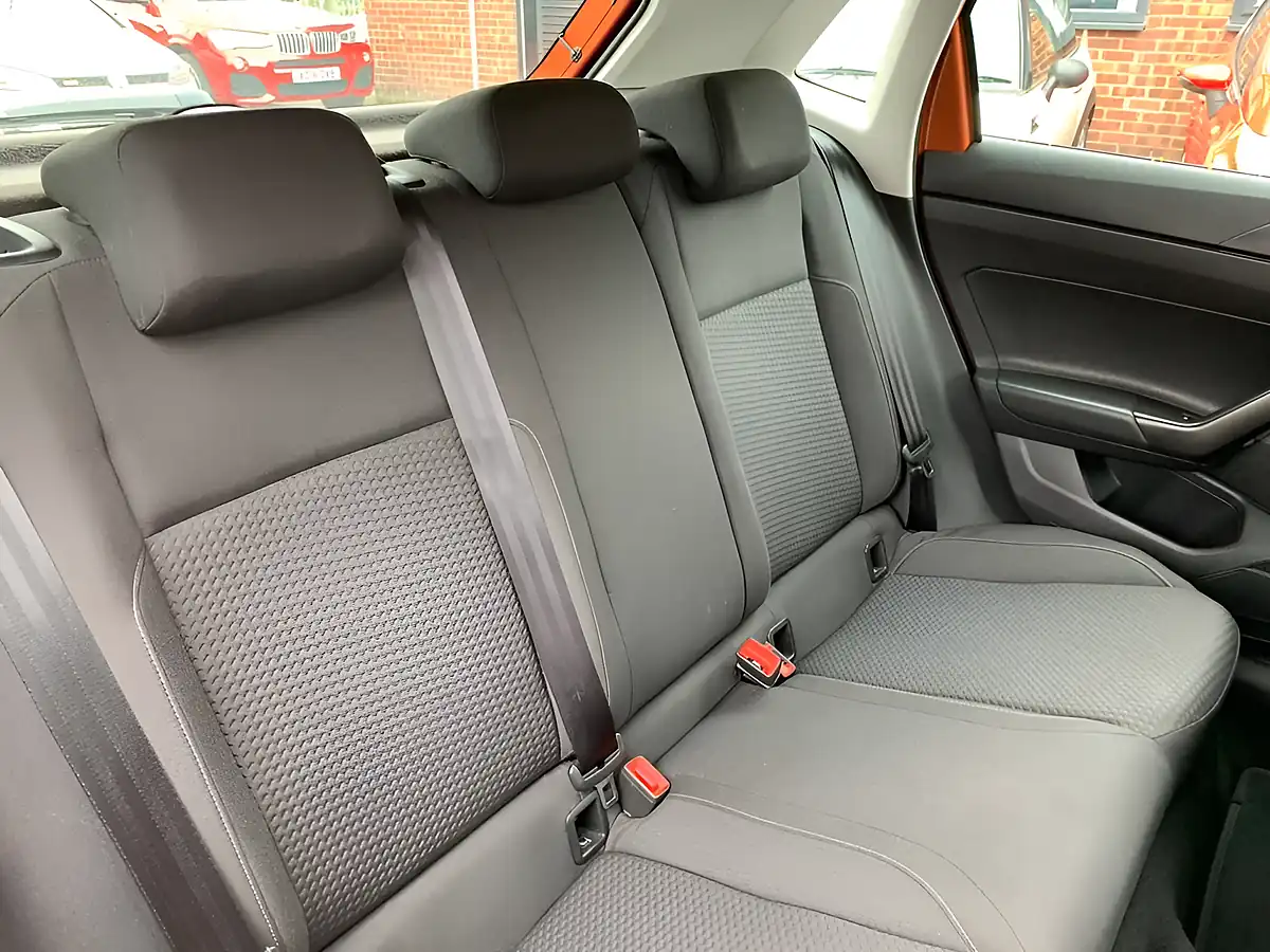 Used 2018 Volkswagen Polo Se Orange - Interior and Exterior details 19