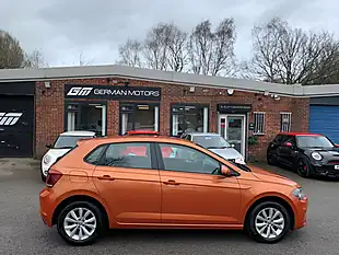 Used 2018 Volkswagen Polo Se Orange - Interior and Exterior details 6