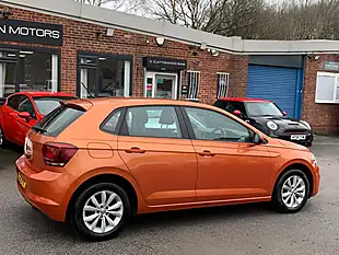 Used 2018 Volkswagen Polo Se Orange - Interior and Exterior details 7