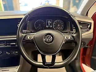 Used 2018 Volkswagen Polo Se Orange - Interior and Exterior details 12