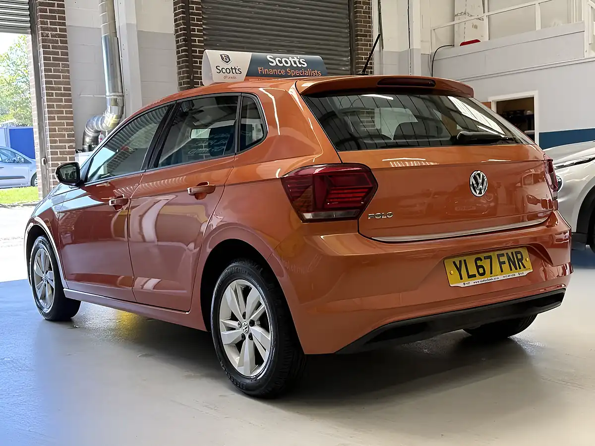 Used 2018 Volkswagen Polo Se Orange - Interior and Exterior details 4