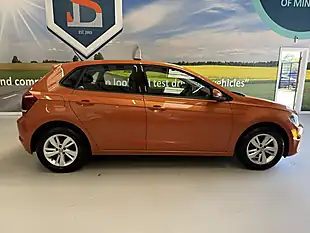 Used 2018 Volkswagen Polo Se Orange - Interior and Exterior details 8