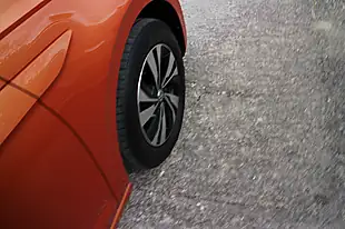 Used 2018 Volkswagen Polo Se Orange - Interior and Exterior details 14