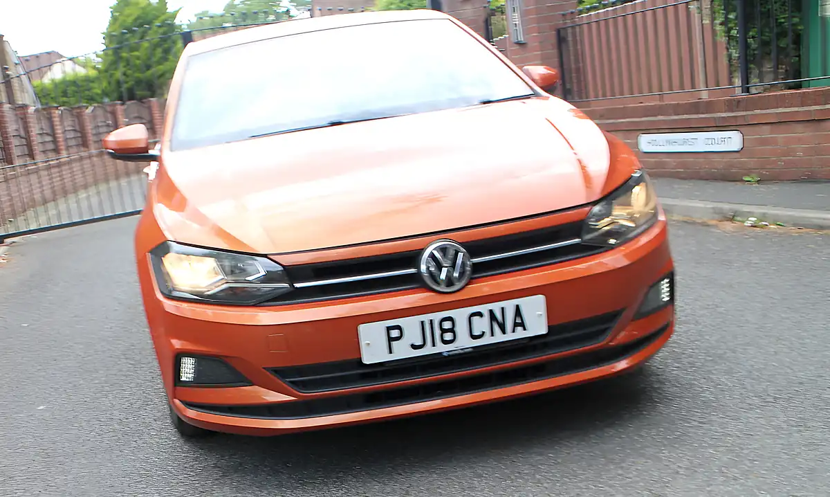 Used 2018 Volkswagen Polo Se Orange - Interior and Exterior details 2
