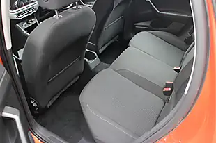 Used 2018 Volkswagen Polo Se Orange - Interior and Exterior details 20