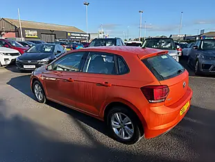 Used 2018 Volkswagen Polo Se Orange - Interior and Exterior details 4