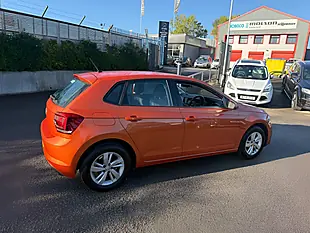 Used 2018 Volkswagen Polo Se Orange - Interior and Exterior details 9