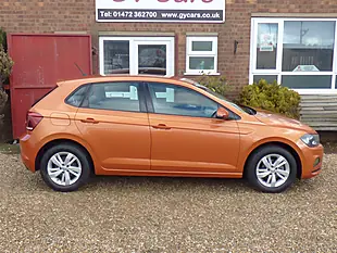 Used 2018 Volkswagen Polo Se Orange - Interior and Exterior details 2