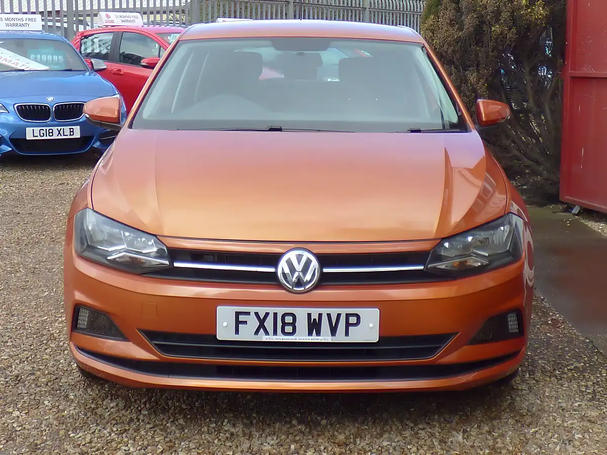 Used 2018 Volkswagen Polo Se Orange - Interior and Exterior details 3