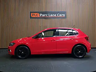 Used 2018 Volkswagen Polo Se Red - Interior and Exterior details 10