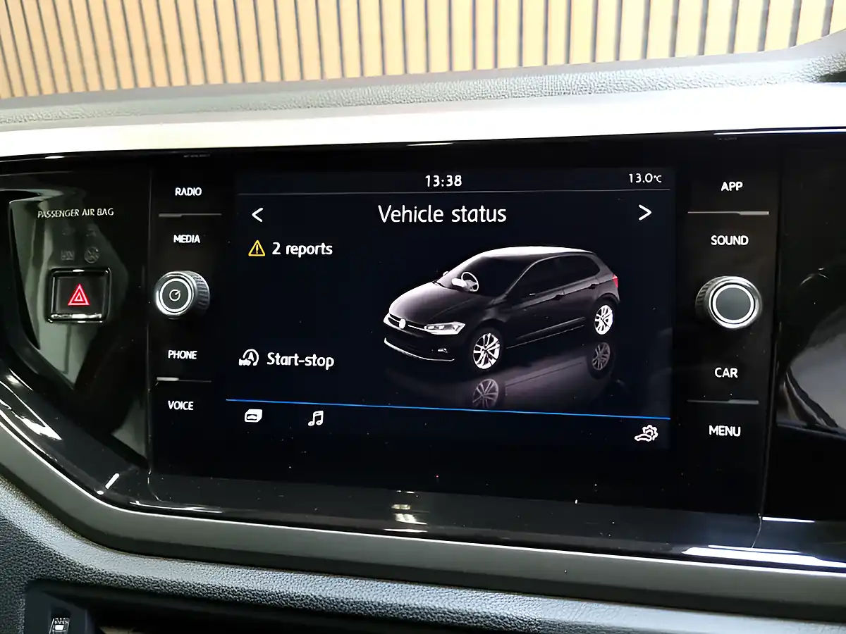 Used 2018 Volkswagen Polo Se Red - Interior and Exterior details 18