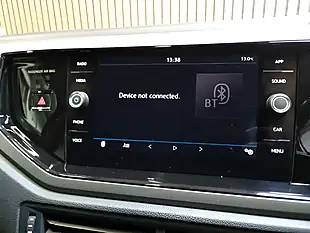 Used 2018 Volkswagen Polo Se Red - Interior and Exterior details 19