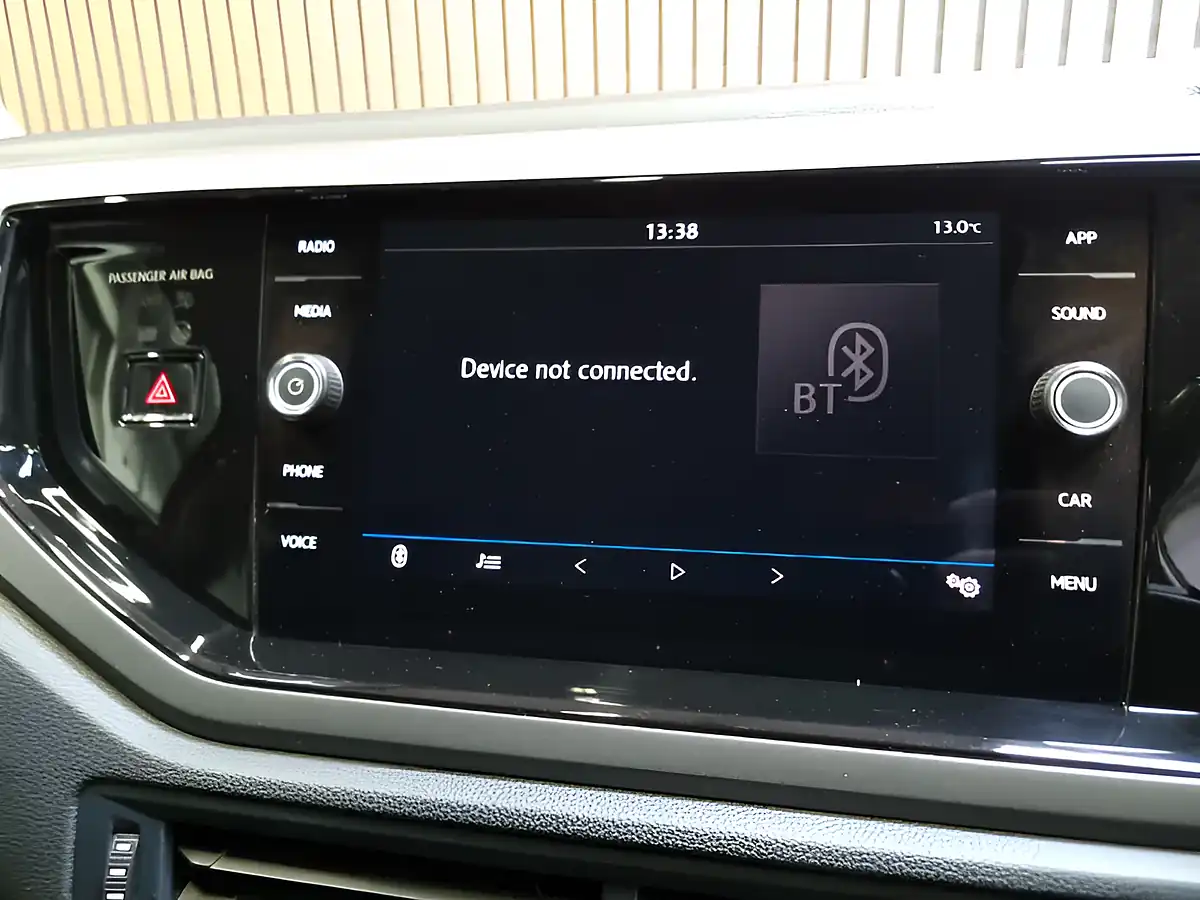Used 2018 Volkswagen Polo Se Red - Interior and Exterior details 19