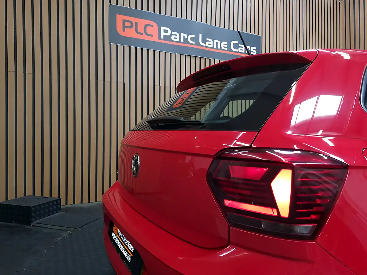Used 2018 Volkswagen Polo Se Red - Interior and Exterior details 6