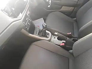 Used 2018 Volkswagen Polo Se Red - Interior and Exterior details 10