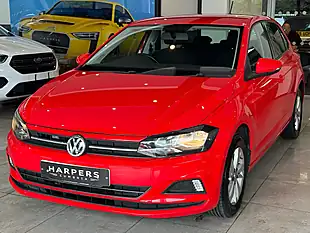 Used 2018 Volkswagen Polo Se Red - Interior and Exterior details 13