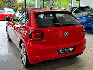 Used 2018 Volkswagen Polo Se Red - Interior and Exterior details 17