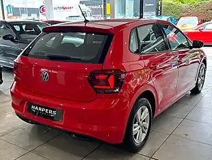 Used 2018 Volkswagen Polo Se Red - Interior and Exterior details 18