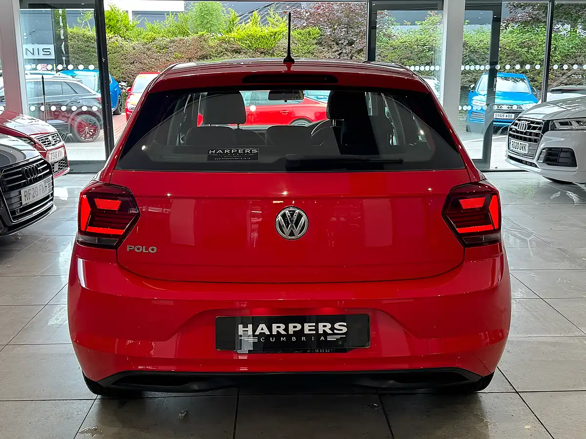 Used 2018 Volkswagen Polo Se Red - Interior and Exterior details 4