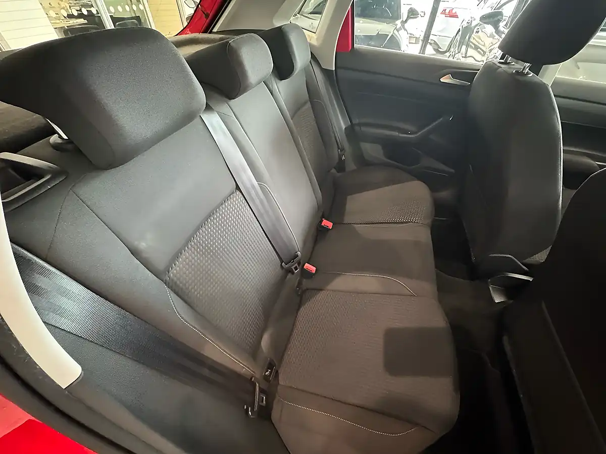 Used 2018 Volkswagen Polo Se Red - Interior and Exterior details 6