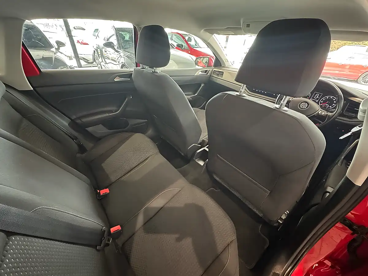 Used 2018 Volkswagen Polo Se Red - Interior and Exterior details 7