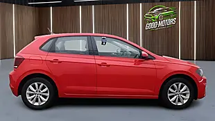 Used 2018 Volkswagen Polo Se Red - Interior and Exterior details 5