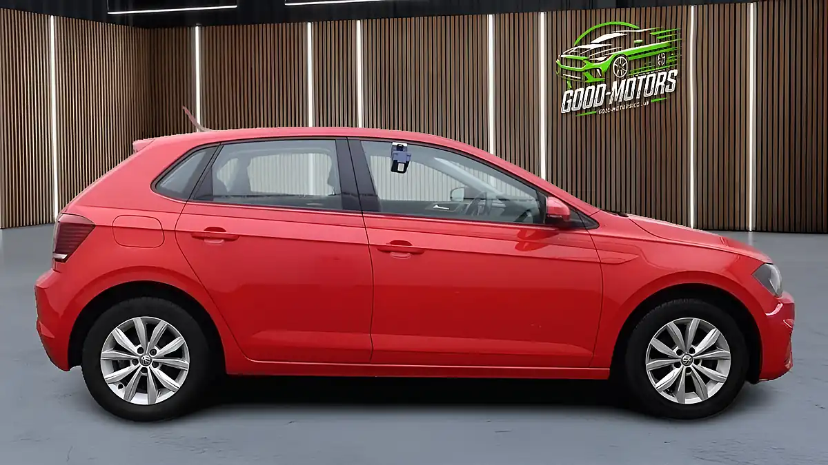 Used 2018 Volkswagen Polo Se Red - Interior and Exterior details 5