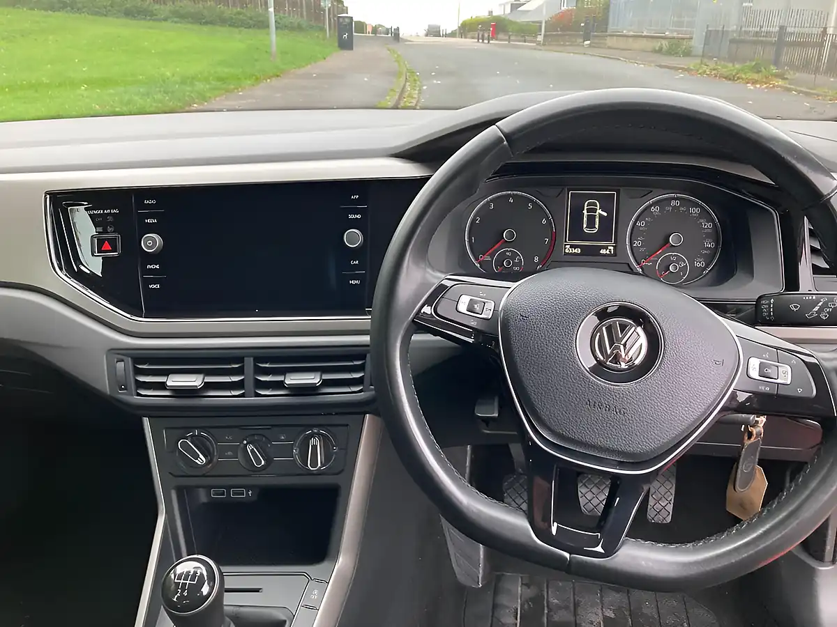 Used 2018 Volkswagen Polo Se Red - Interior and Exterior details 15