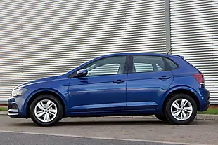 Used 2018 Volkswagen Polo Se Reef Blue - Interior and Exterior details 2