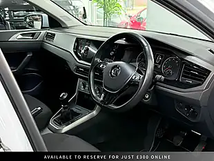 Used 2018 Volkswagen Polo Se Silver - Interior and Exterior details 12