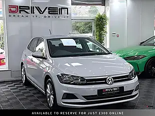 Used 2018 Volkswagen Polo Se Silver - Interior and Exterior details 8