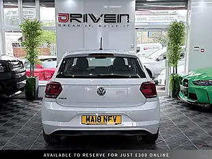Used 2018 Volkswagen Polo Se Silver - Interior and Exterior details 9