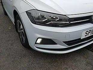 Used 2018 Volkswagen Polo Se Silver - Interior and Exterior details 10