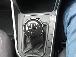 Used 2018 Volkswagen Polo Se Silver - Interior and Exterior details 18