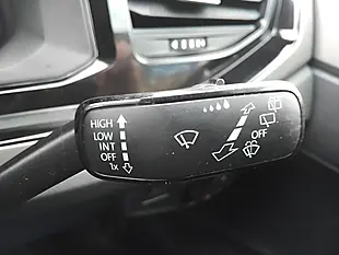 Used 2018 Volkswagen Polo Se Silver - Interior and Exterior details 19