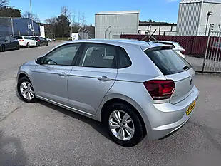 Used 2018 Volkswagen Polo Se Silver - Interior and Exterior details 7