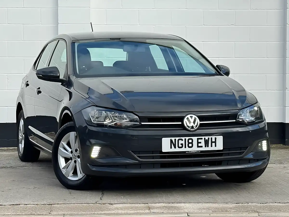Used 2018 Volkswagen Polo Se Urano Grey - Interior and Exterior details 12