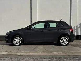 Used 2018 Volkswagen Polo Se Urano Grey - Interior and Exterior details 4