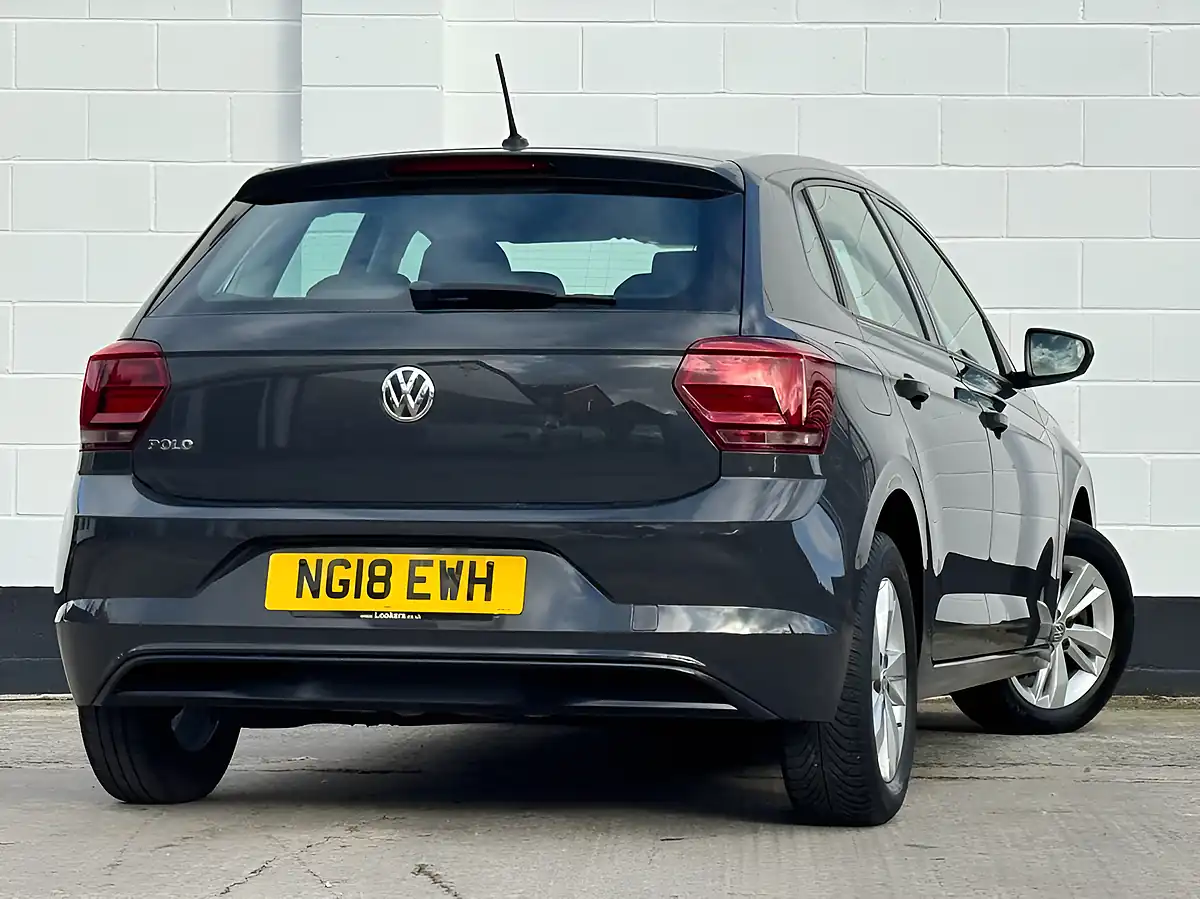 Used 2018 Volkswagen Polo Se Urano Grey - Interior and Exterior details 6