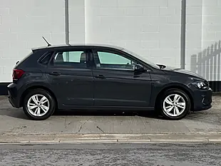 Used 2018 Volkswagen Polo Se Urano Grey - Interior and Exterior details 7