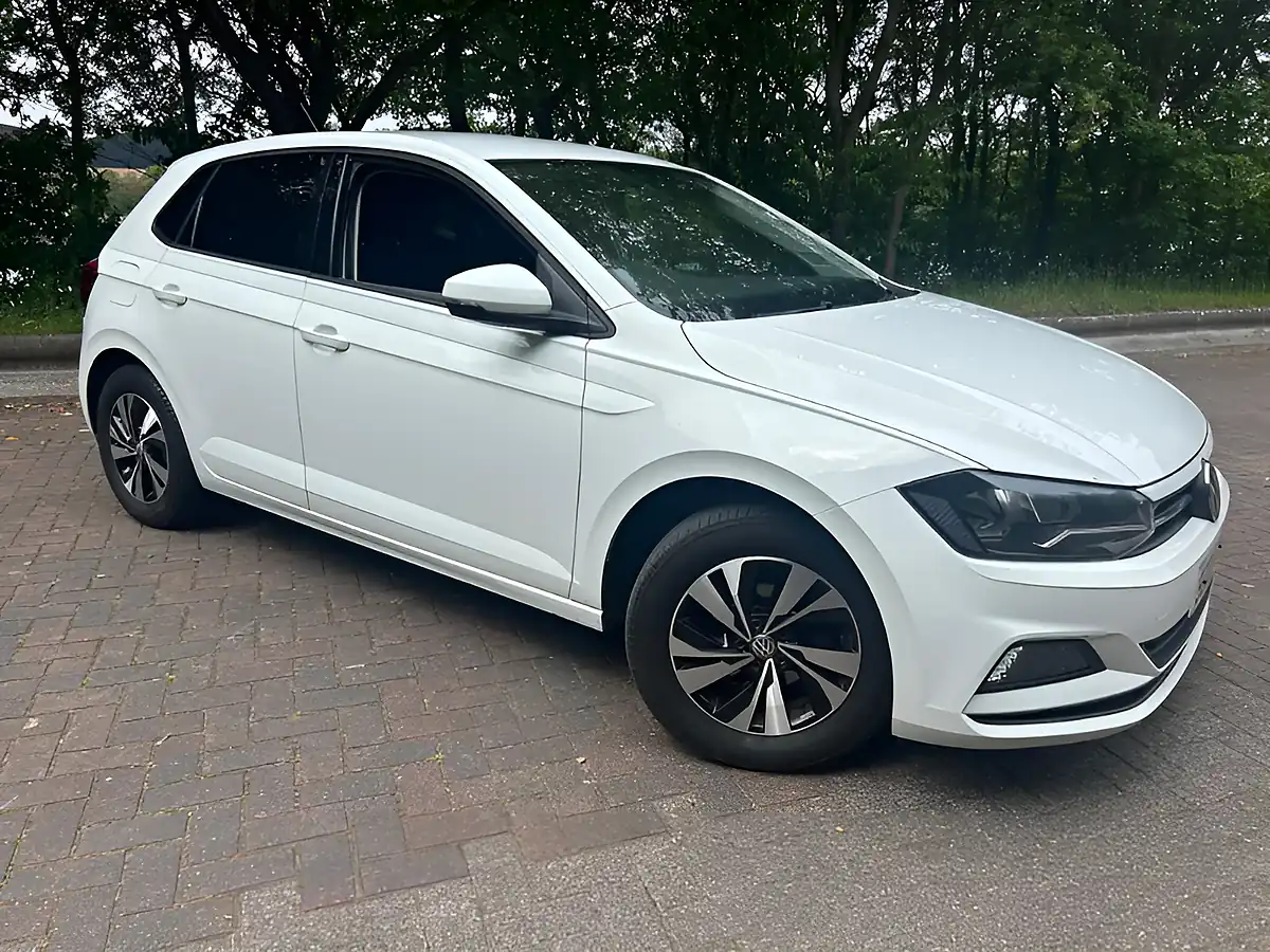 Used 2018 Volkswagen Polo Se White - Interior and Exterior details 2