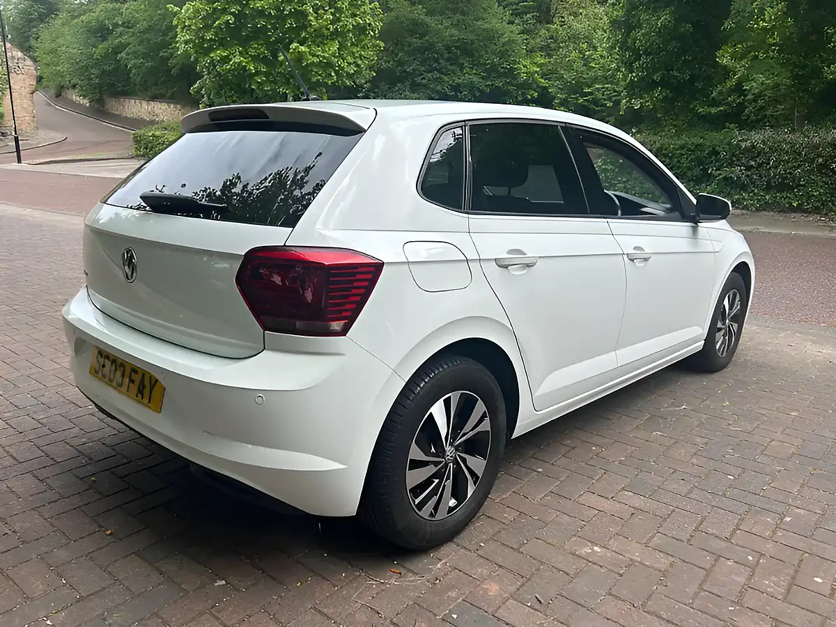 Used 2018 Volkswagen Polo Se White - Interior and Exterior details 5