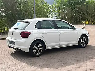 Used 2018 Volkswagen Polo Se White - Interior and Exterior details 6