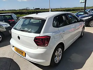 Used 2018 Volkswagen Polo Se White - Interior and Exterior details 13
