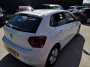 Used 2018 Volkswagen Polo Se White - Interior and Exterior details 6