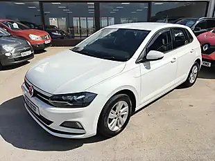 Used 2018 Volkswagen Polo Se White - Interior and Exterior details 9