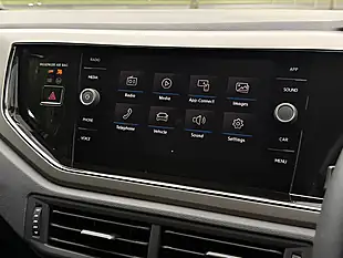 Used 2018 Volkswagen Polo Se White - Interior and Exterior details 15