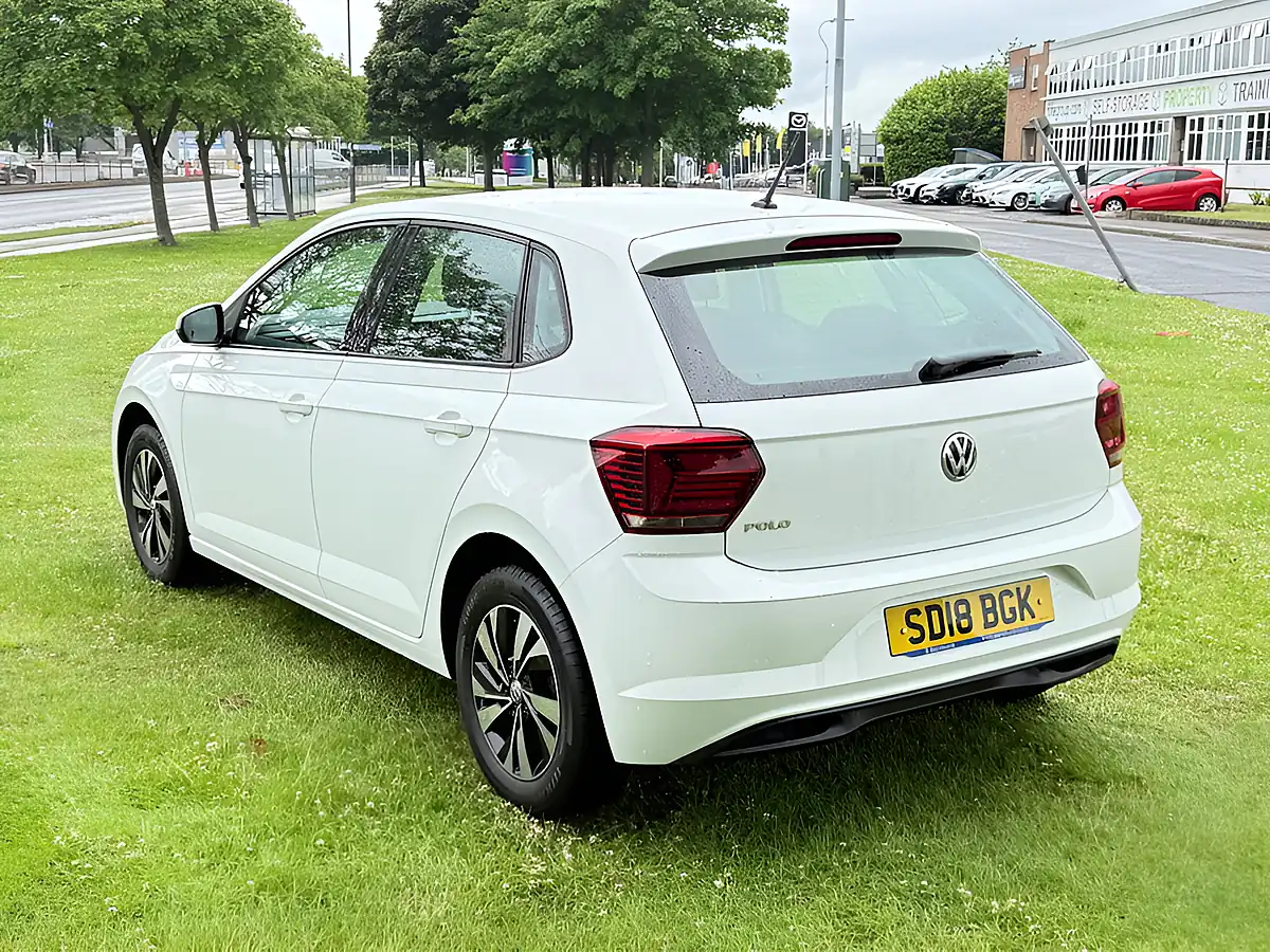 Used 2018 Volkswagen Polo Se White - Interior and Exterior details 4